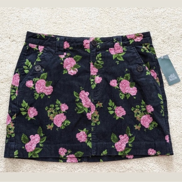 wild fable Dresses & Skirts - 3for$20 FLORAL CORDUROY MINI SKIRT